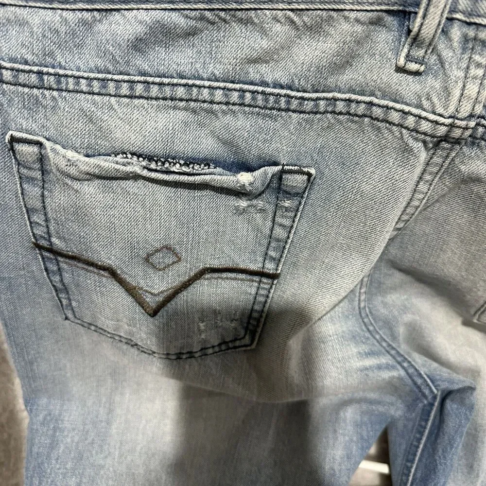 Diesel Industries Zathan VTG Men's Light Wash Button Fly Jeans Actual Size 38X31